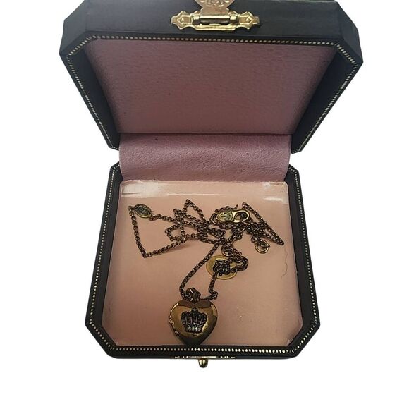 Juicy Couture Gold Tone Heart Locket Necklace & Box - Picture 6 of 7